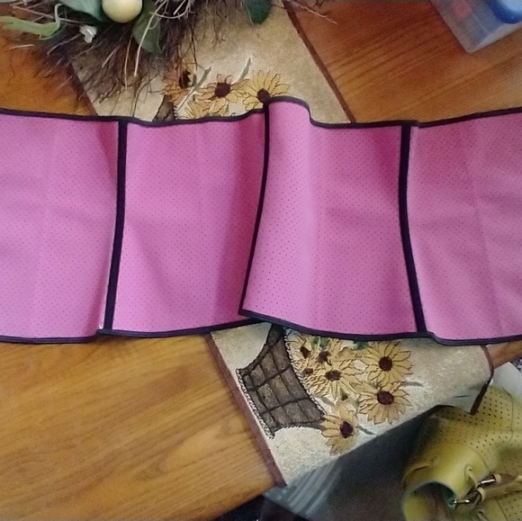 ~~Waist🧜🏼‍♀️Trainer~~ - Picture 3 of 7